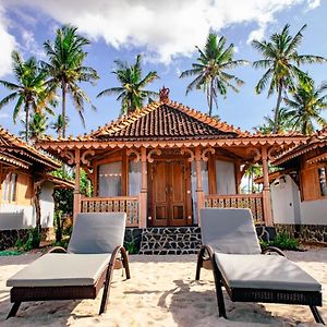 Grand Deluxe Double Beachfront View